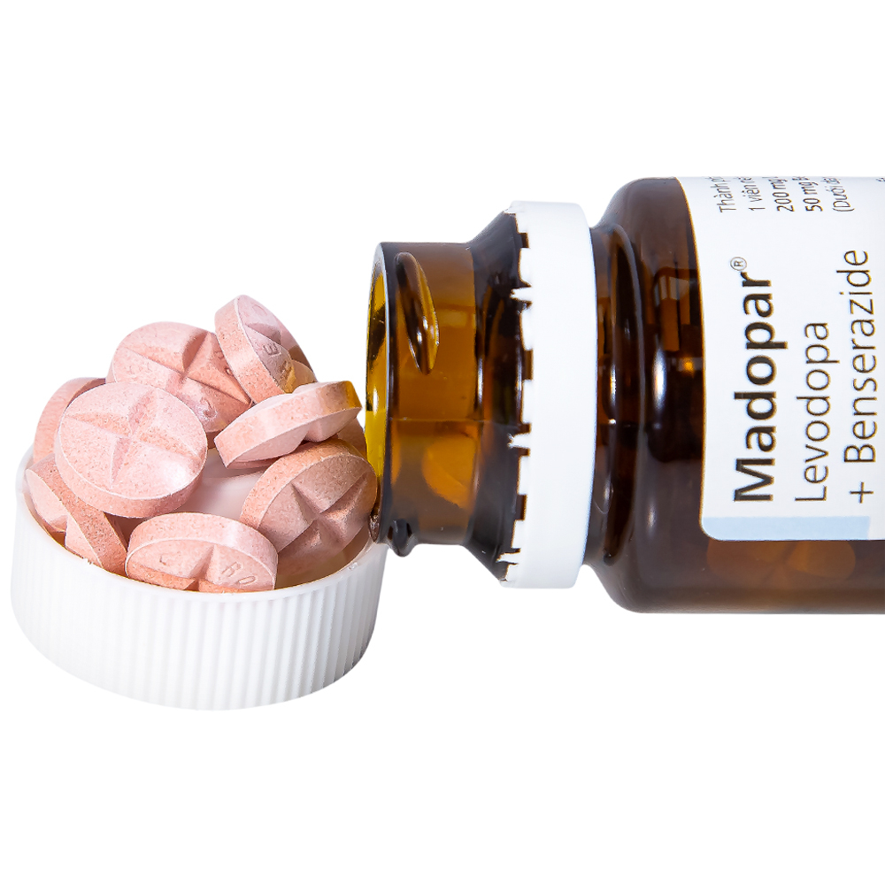Viên nén Madopar Levodopa And Benserazide 250 Roche điều trị bệnh Parkinson vô căn (30 viên)
