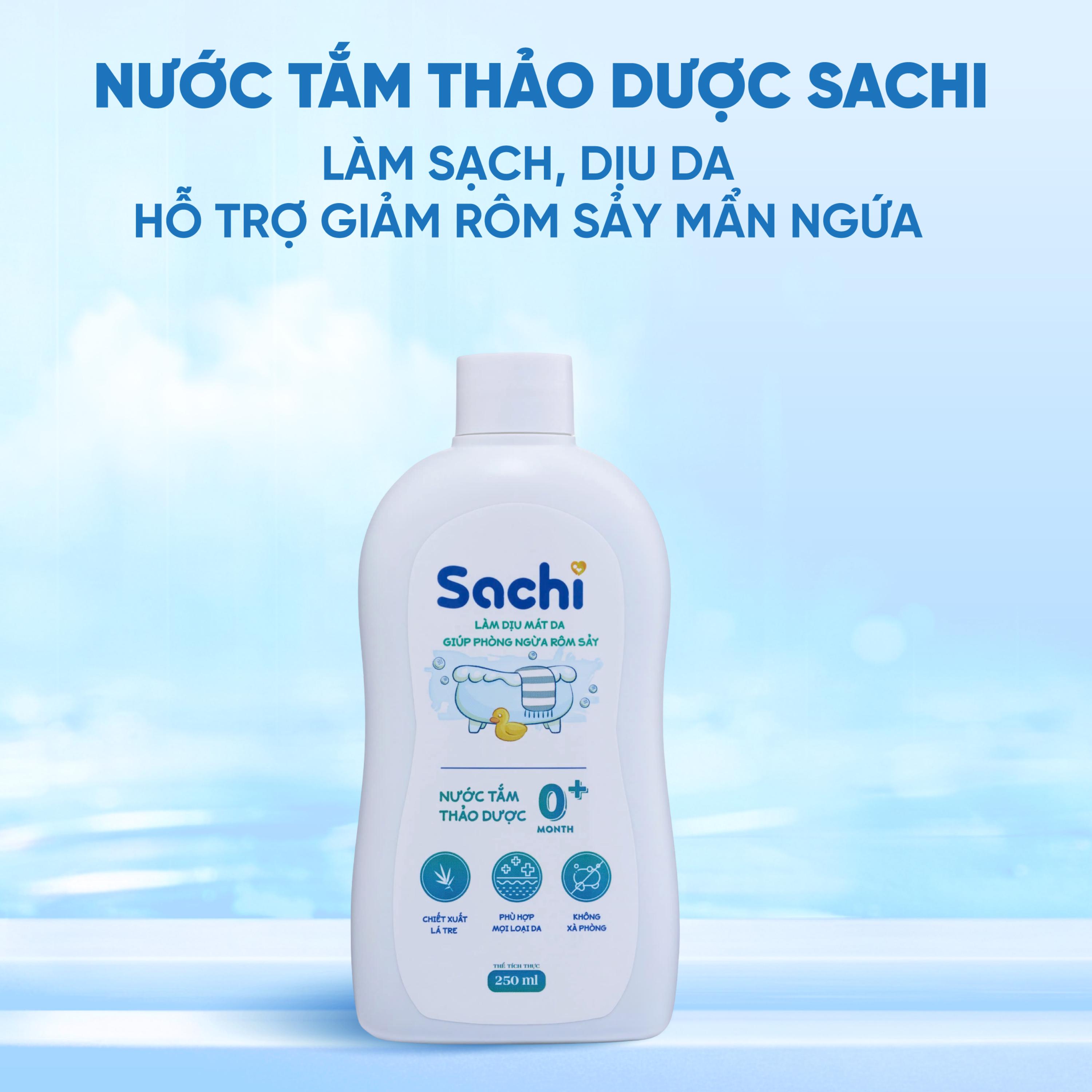 Nước tắm gội thảo dược cho bé Sachi Làm dịu mát da và phòng ngừa rôm sảy chai 250ml
