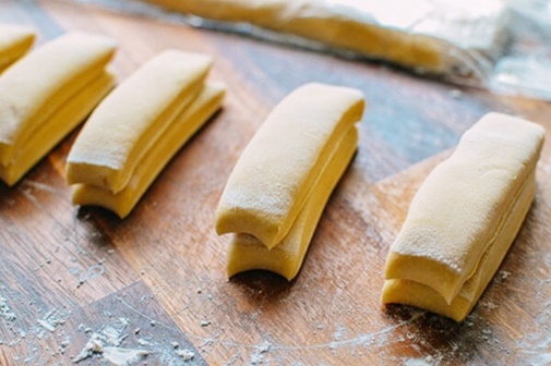 15 phút cho món thịt lợn xào cay ngon tuyệt cú mèo, ăn ngay kẻo lỡ