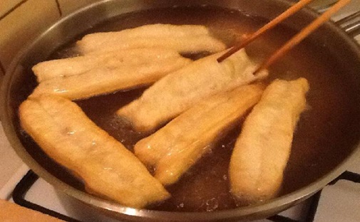 15 phút cho món thịt lợn xào cay ngon tuyệt cú mèo, ăn ngay kẻo lỡ