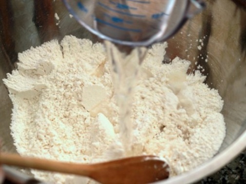 15 phút cho món thịt lợn xào cay ngon tuyệt cú mèo, ăn ngay kẻo lỡ