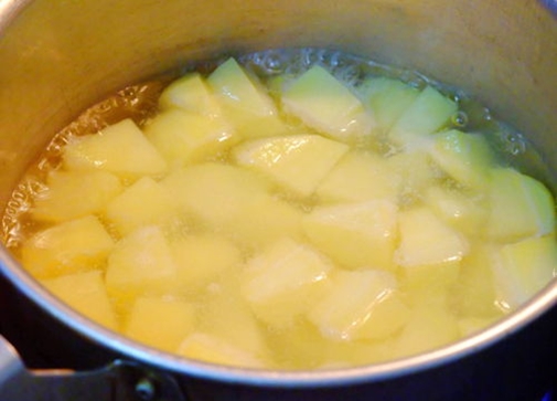 30 phút có ngay cả nồi bánh chuối hấp dừa thơm béo nhưng không lo bị ngấy