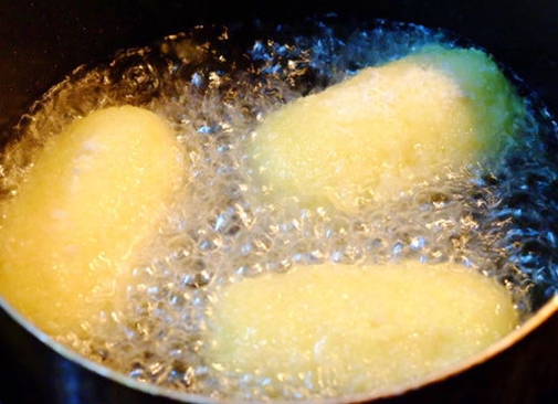 30 phút có ngay cả nồi bánh chuối hấp dừa thơm béo nhưng không lo bị ngấy