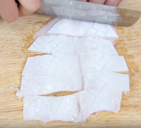 30 phút làm thịt chiên riềng thơm lừng, gắp không ngừng đũa