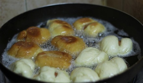 7 bước có ngay lọ hành phi vàng ươm, giòn rụm, để siêu lâu mà ăn kèm món gì cũng ngon