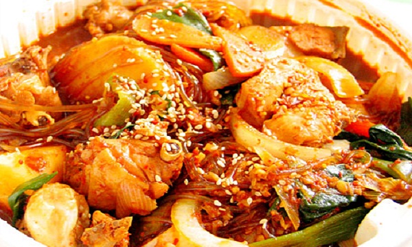 Ăn cực đã với bánh khoai lang nhân trà xanh thơm ngon, lạ mắt