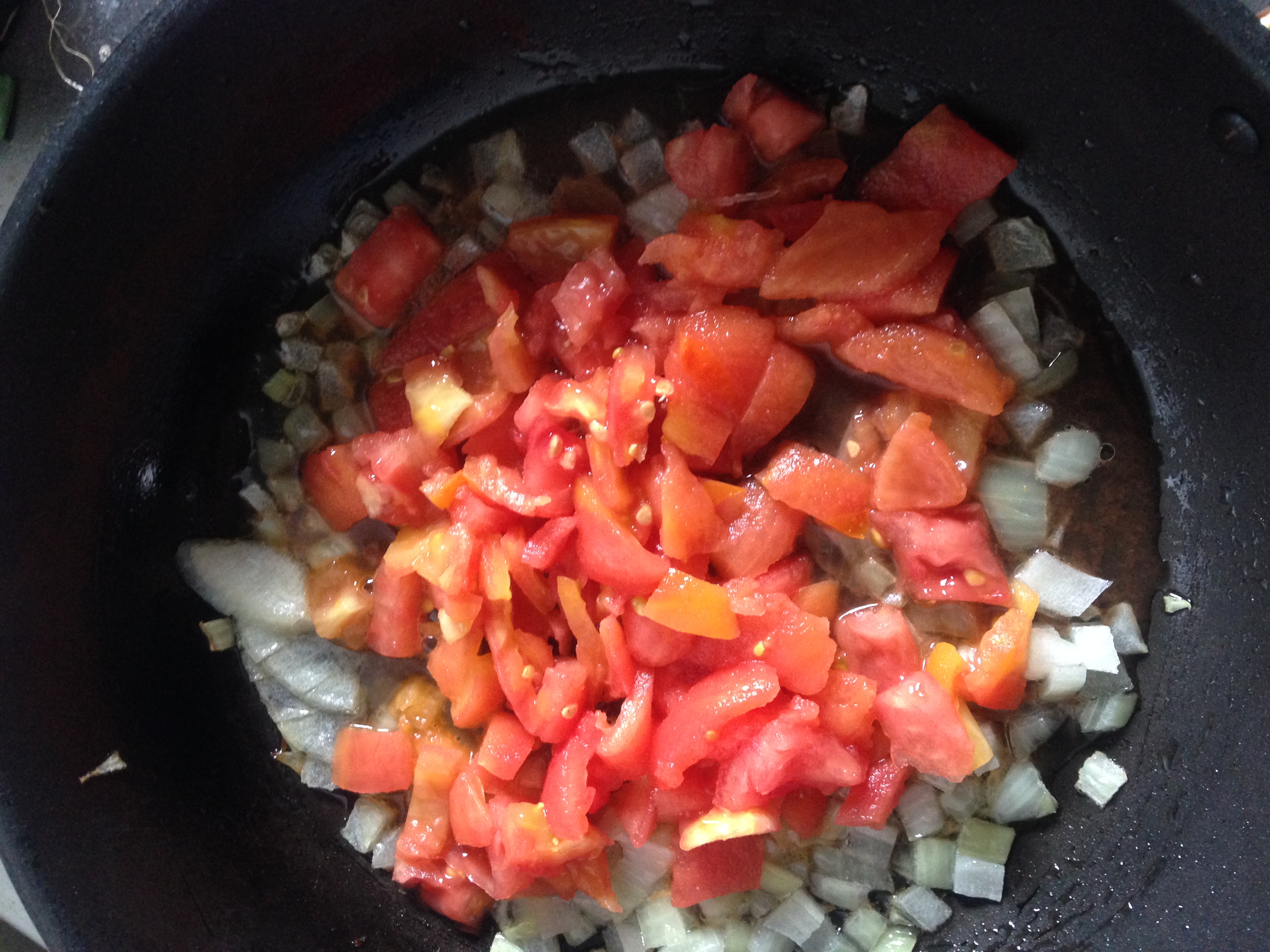 Ăn cực đã với bánh pizza nhân nhồi Chicago thơm ngon, béo ngậy, hấp dẫn vô cùng