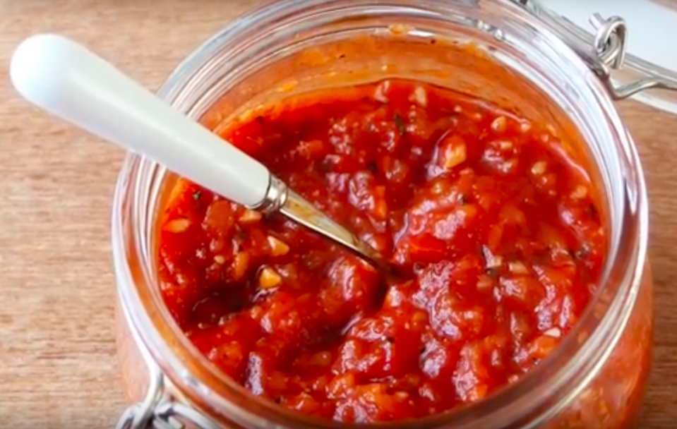 Ăn cực đã với bánh pizza nhân nhồi Chicago thơm ngon, béo ngậy, hấp dẫn vô cùng