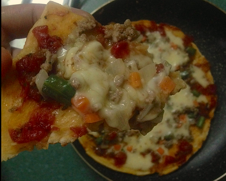 Ăn cực đã với bánh pizza nhân nhồi Chicago thơm ngon, béo ngậy, hấp dẫn vô cùng