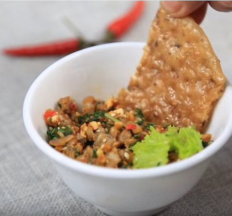 Ăn không biết chán với khoai tây bọc trứng cút chiên xù giòn tan nịnh miệng hết cỡ