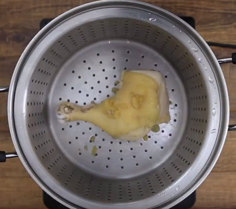 Ăn không biết chán với món khoai lang kén vàng ươm, giòn rụm