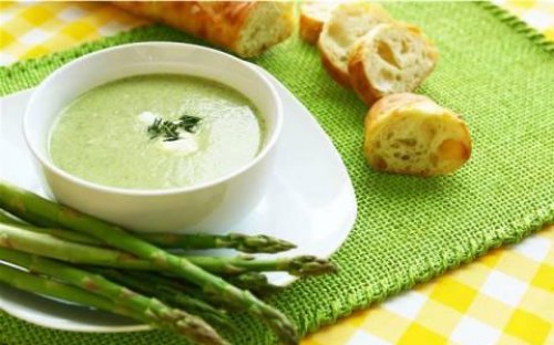 Ăn kiêng hoàn hảo với súp măng tây