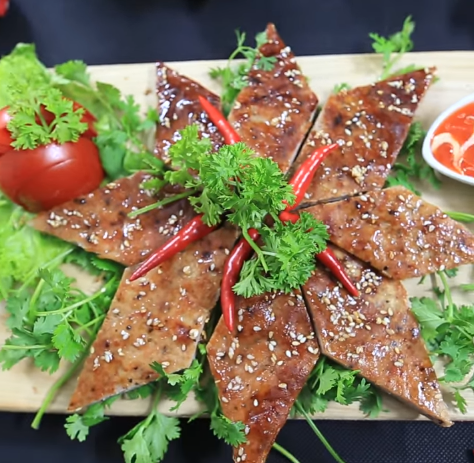 Ăn là mê với món pizza ngọt chuối socola cực độc đáo