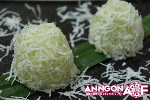 Ăn sáng chắc dạ mà ngon với xôi nếp dừa