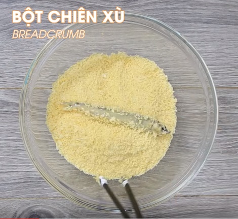 Ăn vặt cực đã với bánh bột chiên đường kiểu Thái đủ vị