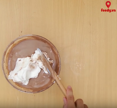 Ăn vặt cực vui với món thịt gà xé cay cay, ngọt ngọt, hẫn dẫn vô cùng