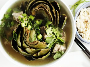 Atiso hầm sườn non bổ dưỡng