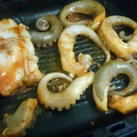 Cách làm bạch tuộc nướng sa tế