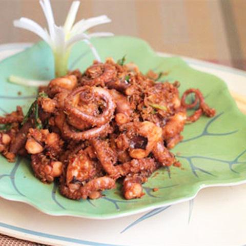 Cách làm bạch tuộc xào sả ớt