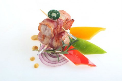 Bacon cuốn bò sốt mù tạt vàng