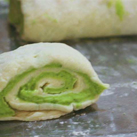 Cách làm bánh bao chay lá dứa