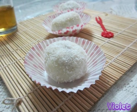 Bánh bao chỉ nhân táo tàu