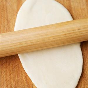 Cách làm bánh bao chiên nhân lạp xưởng