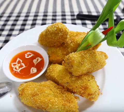 Bánh bao kim chi vị cay bùng nổ ai cũng mê