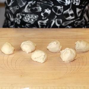 Cách làm bánh bao kim sa