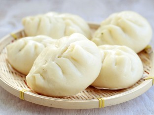 Bánh bao nhân custard