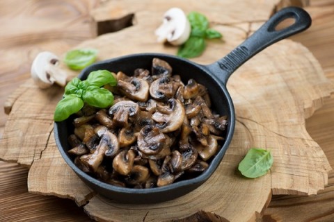 Bánh bao nhân trứng muối