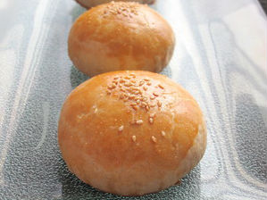 Bánh bao nướng nhân xá xíu