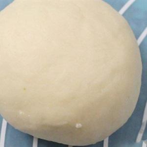 Cách làm bánh bao sữa tươi hình heo