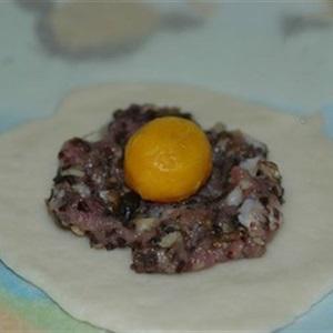 Cách làm bánh bao trứng muối