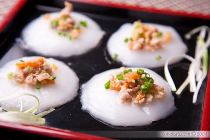 Bánh bèo chén tôm khô thịt xay