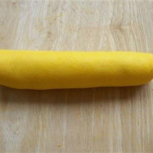 Cách làm bánh bí đỏ chiên giòn