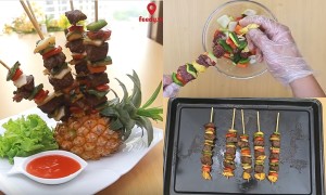 Bánh bí đỏ chiên nóng hổi thơm phức