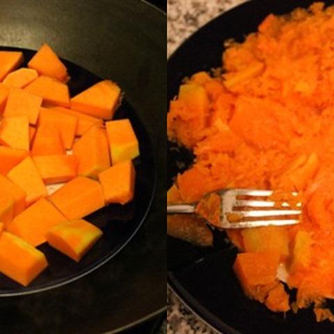 Cách làm bánh bí đỏ chiên xù