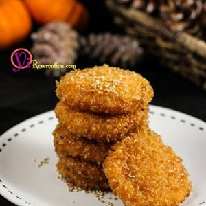 Cách làm bánh bí đỏ chiên xù