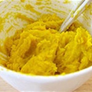 Cách làm bánh bí đỏ hạnh nhân