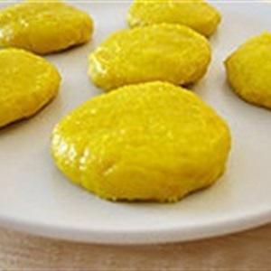 Cách làm bánh bí đỏ hạnh nhân