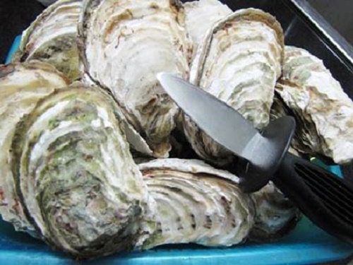 Bánh bí đỏ  ngon khó bỏ từ miếng đầu tiên