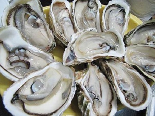 Bánh bí đỏ  ngon khó bỏ từ miếng đầu tiên