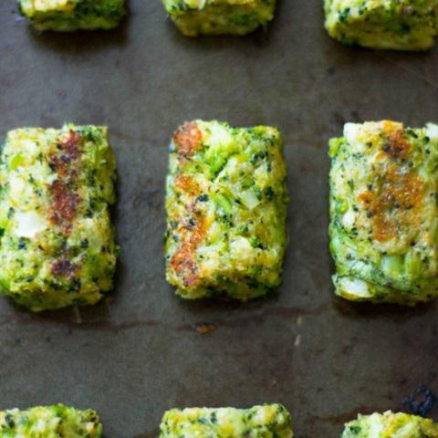 Cách làm bánh bông cải xanh nướng