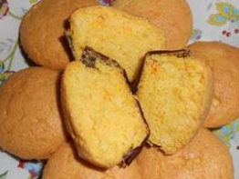 Bánh bông lan bí đỏ