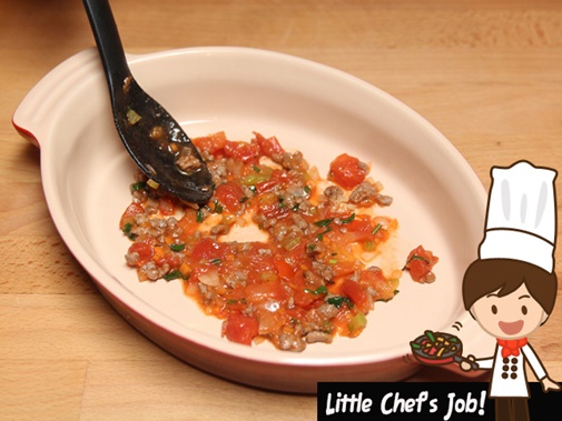 Bánh bông lan bí ngô cuộn kem phô mai hấp dẫn