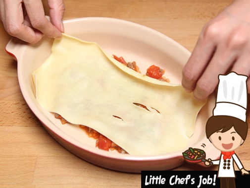 Bánh bông lan bí ngô cuộn kem phô mai hấp dẫn