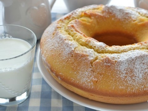 Bánh bông lan bơ sữa