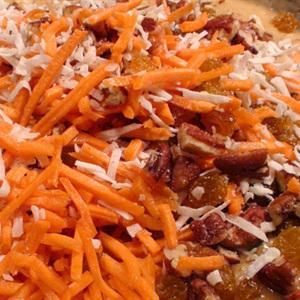 Cách làm bánh bông lan cà rốt