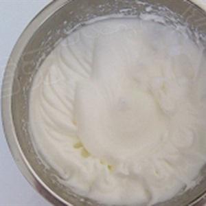 Cách làm bánh bông lan cam tươi